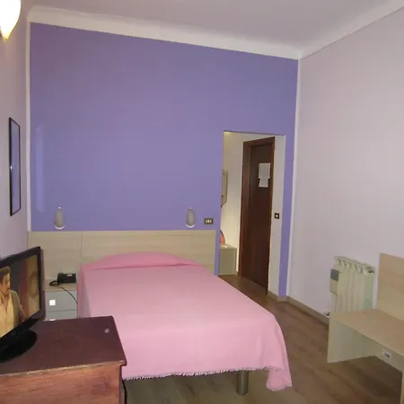 Hotell Europa 3*