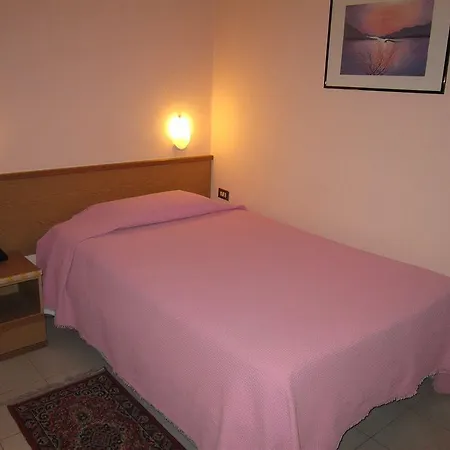 Hotell Europa Sesto San Giovanni